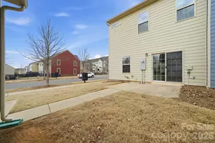 4135 Audubon Pk Dr, Charlotte, NC 28217 - Photo 35