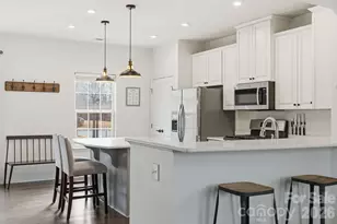 4135 Audubon Pk Dr, Charlotte, NC 28217 - Photo 13