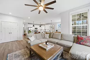 321 Fielding Rd, Charlotte, NC 28214 - Photo 11