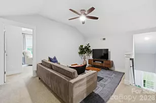 321 Fielding Rd, Charlotte, NC 28214 - Photo 27