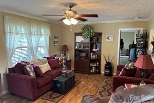 321 E Jones St, Blacksburg, SC 29702 - Photo 7