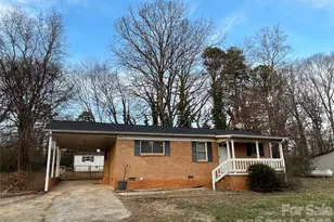 121 Randolph Rd, Dallas, NC 28034 - Photo 3