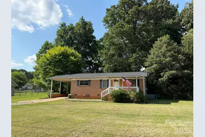 121 Randolph Road, Dallas, NC 28034 - Photo 1