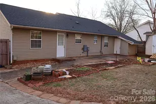 9323 Winter Elm Ln, Charlotte, NC 28227 - Photo 15