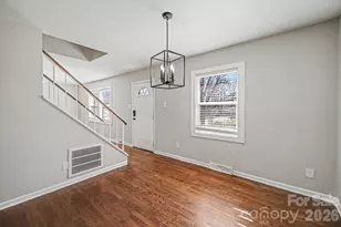 6626 Glenmoor Dr, Charlotte, NC 28214 - Photo 13