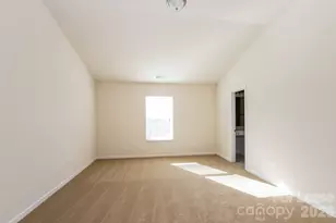 2917 Patishall Ln, Charlotte, NC 28214 - Photo 9