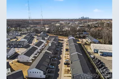 3132 Hutton Gardens Lane, Charlotte, NC 28269 - Photo 5