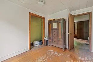 140 Old Leicester Rd, Asheville, NC 28804 - Photo 17