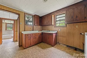 140 Old Leicester Rd, Asheville, NC 28804 - Photo 15