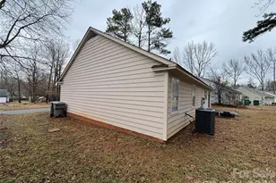 6708 Marston Ct, Charlotte, NC 28215 - Photo 37