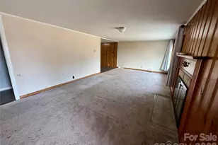 545 Collins St, Kannapolis, NC 28083 - Photo 3