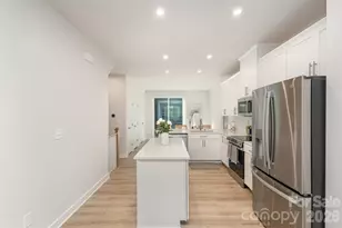 144 Millsbee Ln, Charlotte, NC 28205 - Photo 13