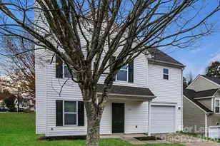 520 Woodington Ln, Charlotte, NC 28214 - Photo 3