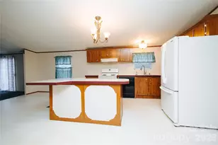 2506 Lytle Mountain Rd, Old Fort, NC 28752 - Photo 11