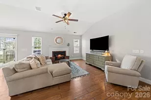 12401 Cardinal Point Rd, Charlotte, NC 28269 - Photo 3