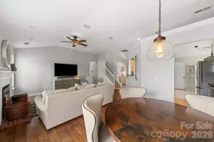 12401 Cardinal Point Rd, Charlotte, NC 28269 - Photo 7