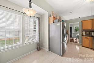 12401 Cardinal Point Rd, Charlotte, NC 28269 - Photo 13