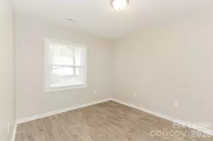 730 Rudd Ct, Charlotte, NC 28216 - Photo 11