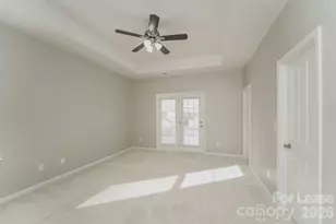 136 E Morehouse Ave, Mooresville, NC 28117 - Photo 9