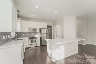 136 E Morehouse Avenue, Mooresville, NC 28117 - Photo 7