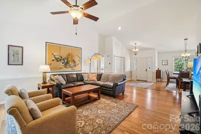 116 Cypress Point, Hendersonville, NC 28739 - Photo 7