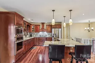 5 Granite Dr, Hendersonville, NC 28792 - Photo 9