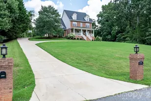 1221 Willow Creek Dr, Newton, NC 28658 - Photo 45