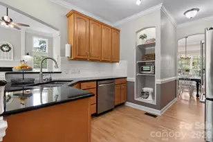 1221 Willow Creek Dr, Newton, NC 28658 - Photo 13