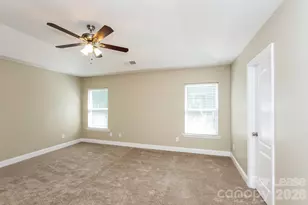 3011 Kraus Glen Dr, Charlotte, NC 28214 - Photo 11