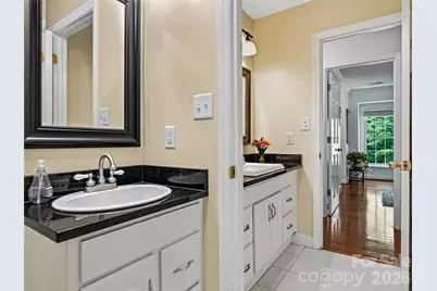 72 Brookwood Road, Asheville, NC 28804 - Photo 17