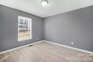 1203 Iva Ave, Gastonia, NC 28052 - Photo 9