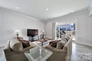 8021 Brookbank Dr, Charlotte, NC 28269 - Photo 15