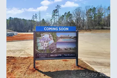 8021 Brookbank Drive, Charlotte, NC 28269 - Photo 33