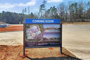 8021 Brookbank Dr, Charlotte, NC 28269 - Photo 33