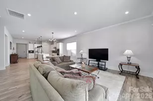 8021 Brookbank Dr, Charlotte, NC 28269 - Photo 15