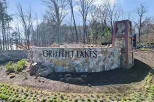 8021 Brookbank Dr, Charlotte, NC 28269 - Photo 37