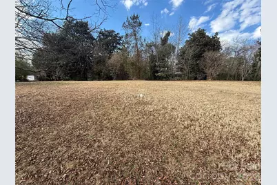 208 S Beaver Street, Landis, NC 28088 - Photo 5