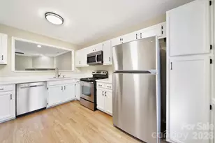 9112 Nolley Ct, Charlotte, NC 28270 - Photo 7