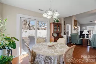 2538 Dalston Ln, Charlotte, NC 28210 - Photo 13