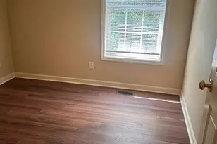 10 Lakewood Dr, Asheville, NC 28803 - Photo 15