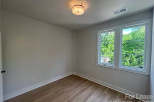 1356 Briar Creek Rd, Charlotte, NC 28205 - Photo 13