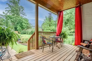 832 4th Ave W, Hendersonville, NC 28739 - Photo 25