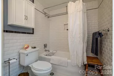 832 4th Avenue W, Hendersonville, NC 28739 - Photo 33