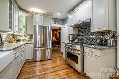 832 4th Avenue W, Hendersonville, NC 28739 - Photo 13