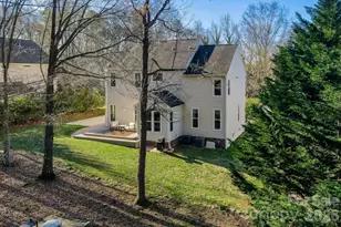 8607 Forest Shadow Cir, Cornelius, NC 28031 - Photo 33