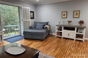 1323 Queens Rd, Charlotte, NC 28207 - Photo 5