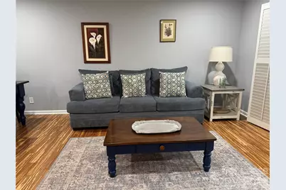 1323 Queens Road #303, Charlotte, NC 28207 - Photo 3