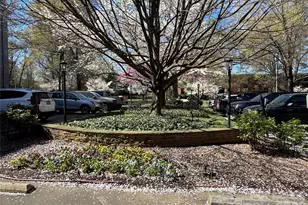 1323 Queens Rd, Charlotte, NC 28207 - Photo 43