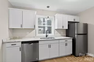 27 Westgrove Ct, Columbia, SC 29212 - Photo 5