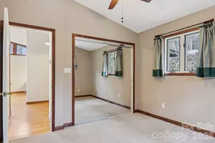 71 N Setsi Ln, Brevard, NC 28712 - Photo 17